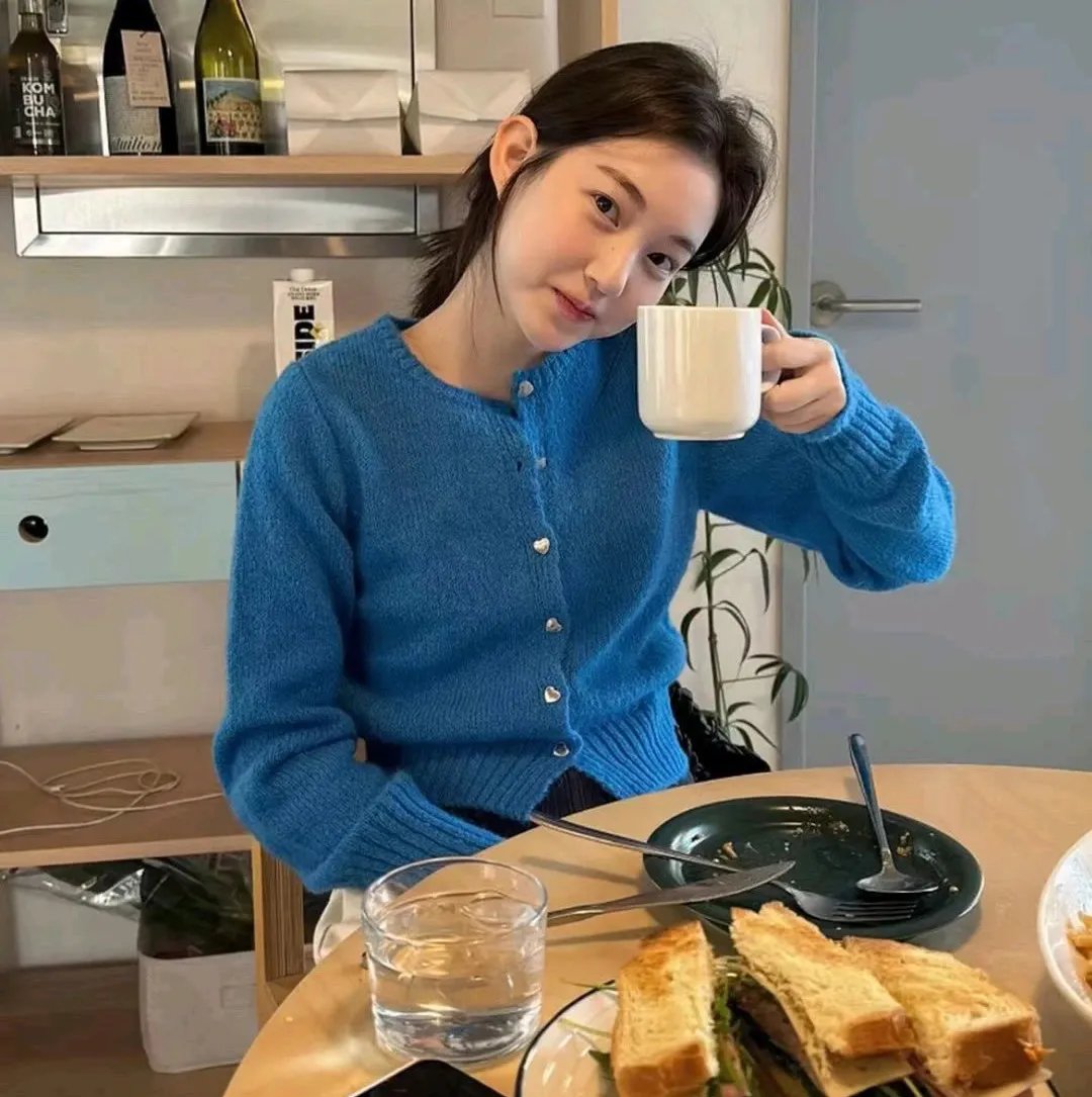 报告王爷,王妃是只猫封面