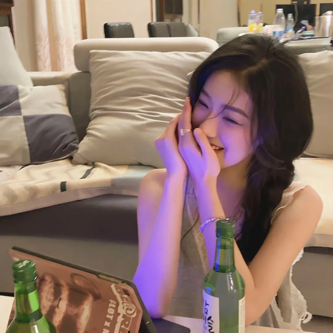 绿窗春情封面